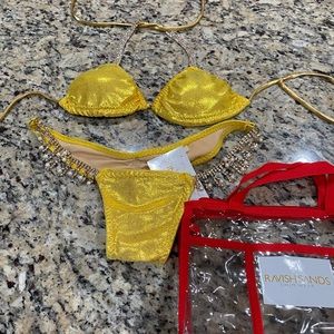 Ravish sands competition posing bikini